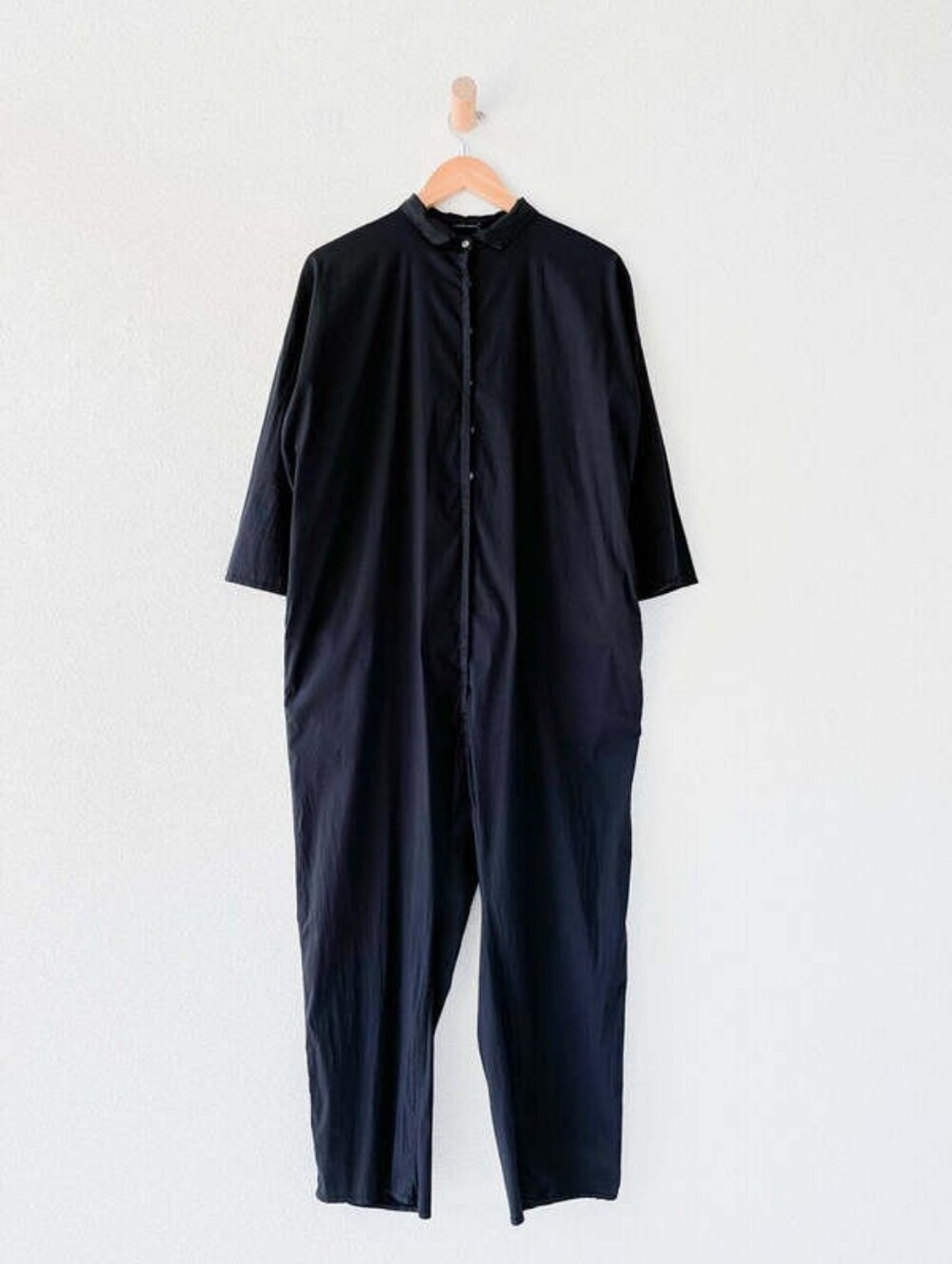 Album di FAMIGLIA Navy Jumpsuit, Size S, EUC - Picture 2 of 6